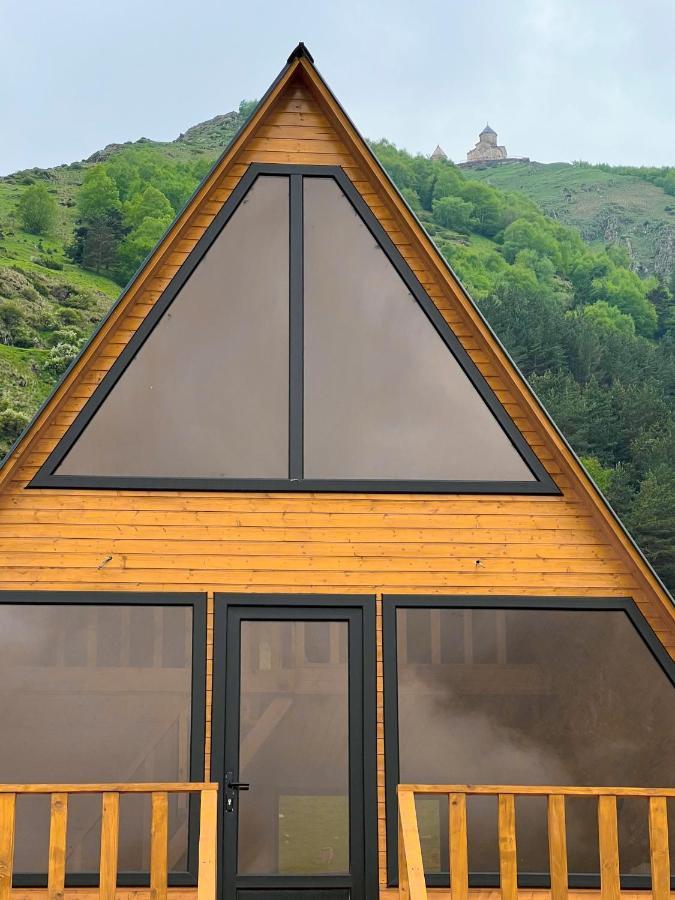 Pine Chalet Kazbegi Εξωτερικό φωτογραφία