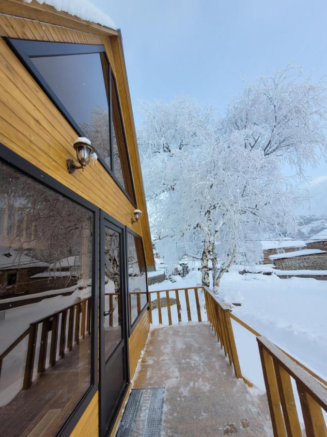 Pine Chalet Kazbegi Εξωτερικό φωτογραφία