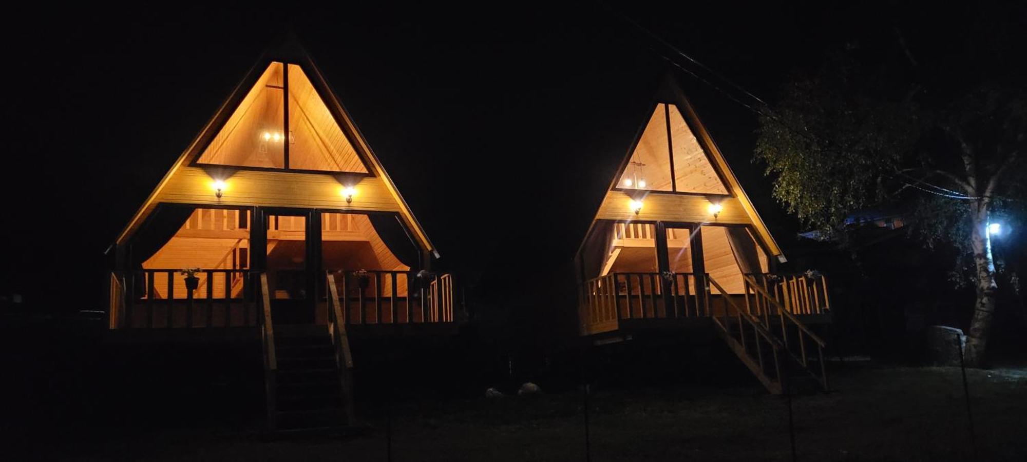 Pine Chalet Kazbegi Δωμάτιο φωτογραφία